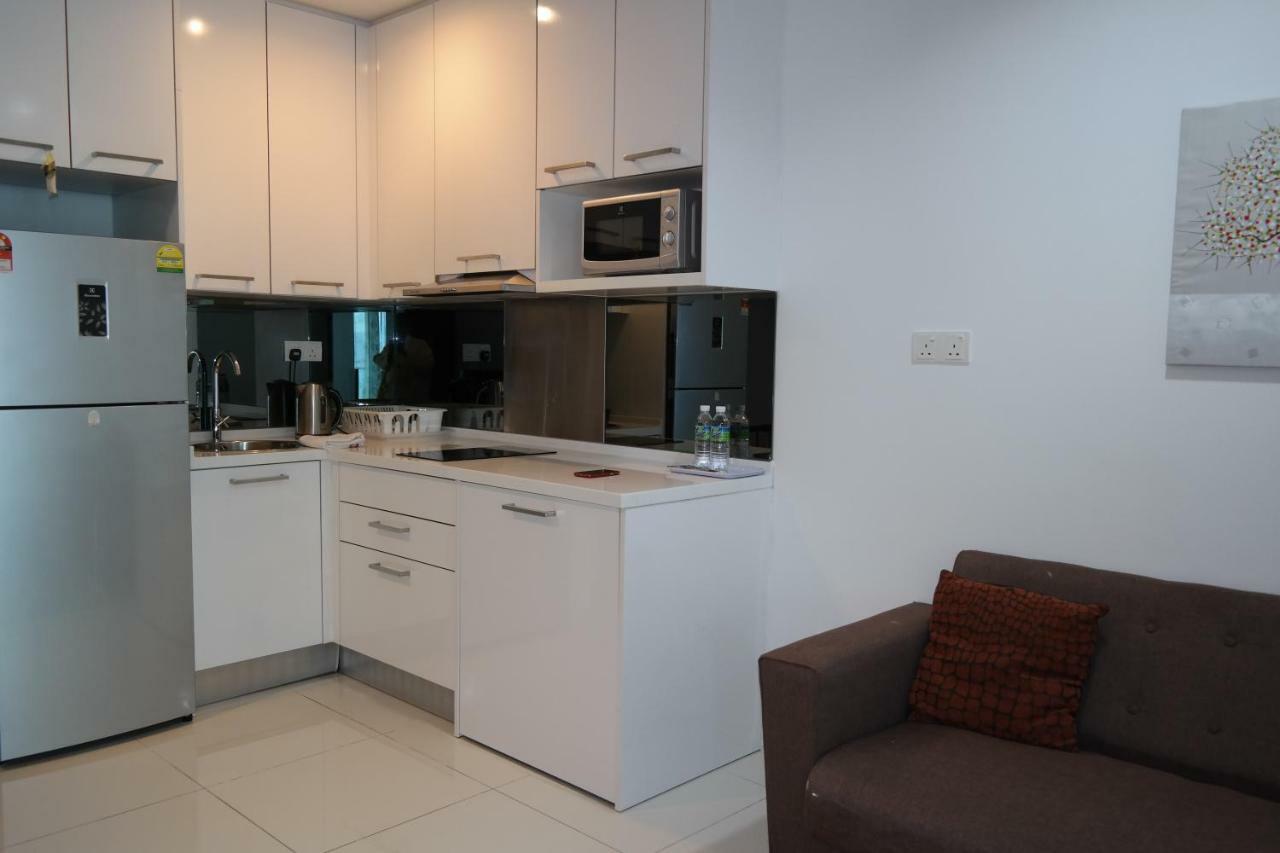Summersuites By Ag Vacation Wifi Twin Tower Куала-Лумпур Экстерьер фото